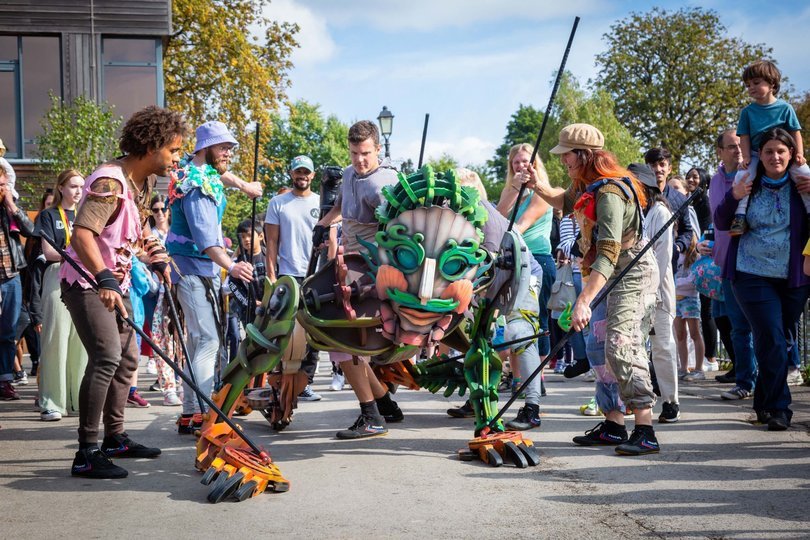 Imatge 1 de la galeria de l'espectacle Out of the Deep blue