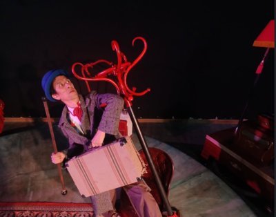 Imatge de portada de l'espectacle Inquieto