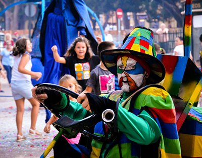 RAINBOW INVADERS